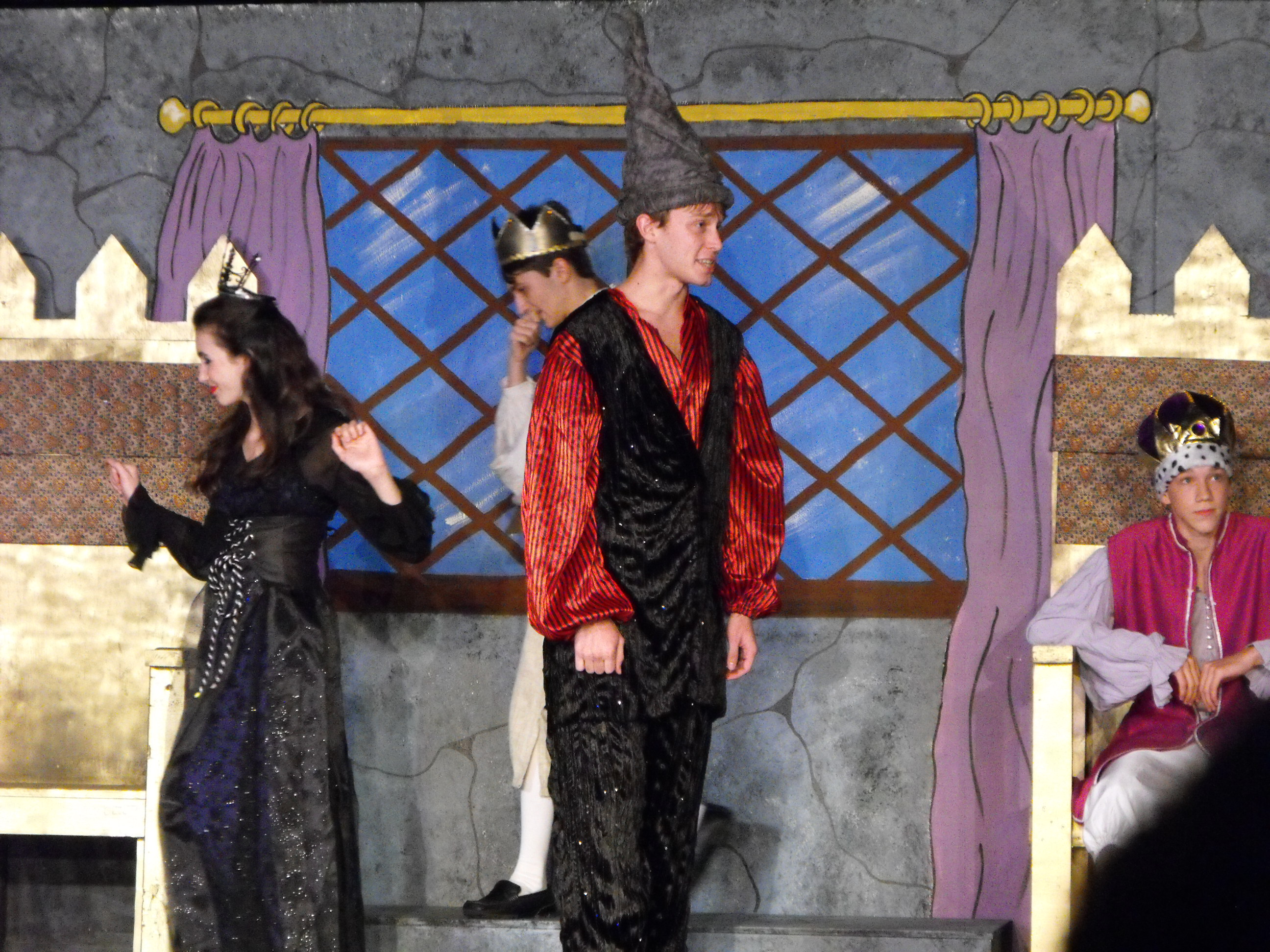 ./2010/Once Upon a Mattress/1st Show 0007.JPG